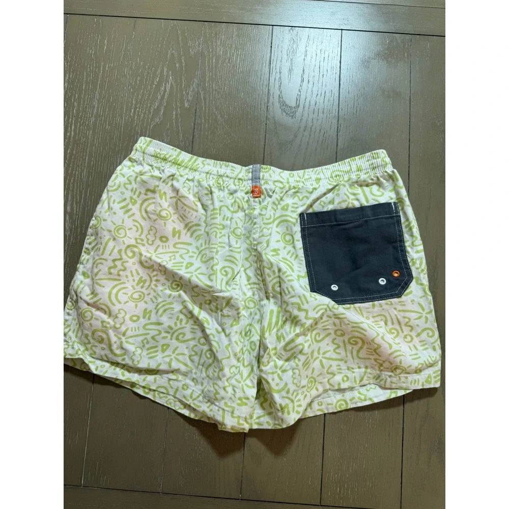 AMBSN Shorts Mens Large White Green Coachella Made In California Doodle Print